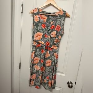 Land’s End Faux Wrap Fit and Flare Dress, Size S (6/8)